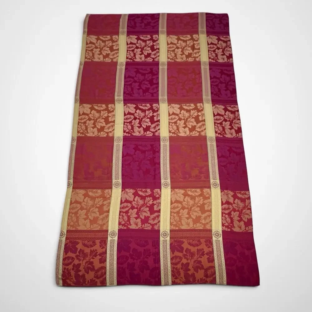 Autumn Leaves Tablecloth Woven Jacquard 98x58 Oblong Gold Red Fall Harvest